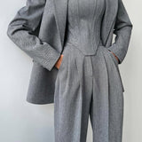 Elegants - Kolmeosaline komplekt